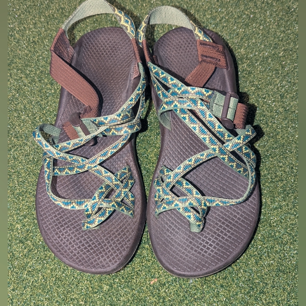 Chaco ZX/2 Classic Sandals Green Pattern Straps USW 9